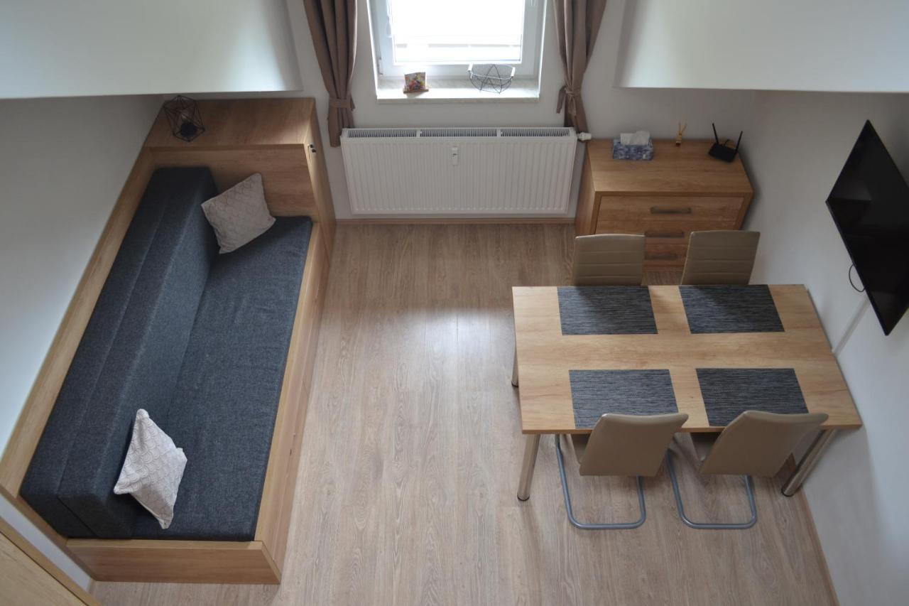 Apartma Fara Loučná nad Desnou Exteriör bild
