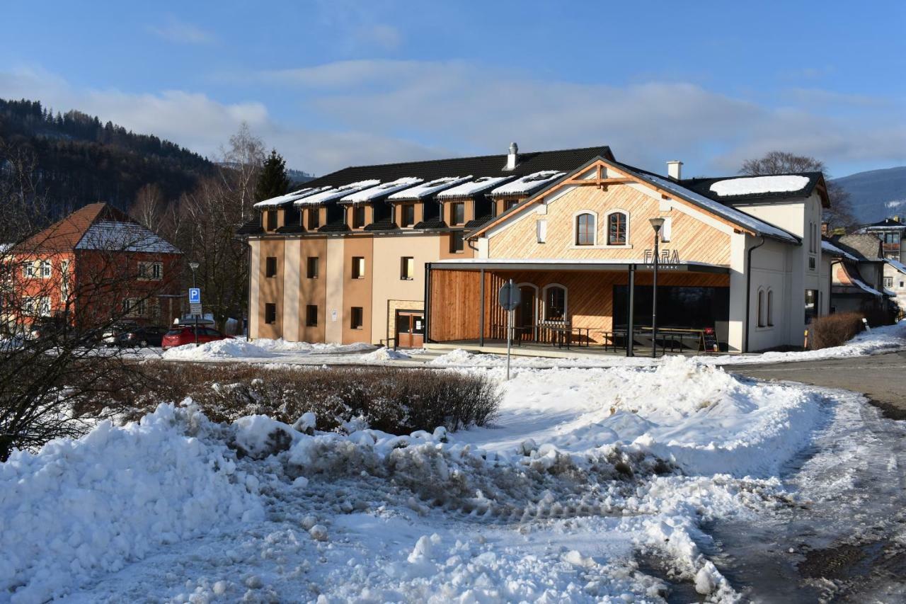 Apartma Fara Loučná nad Desnou Exteriör bild
